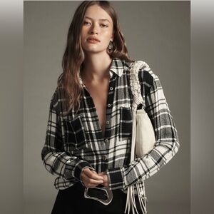 Anthropologie The Hadley Relaxed Buttondown by Pilcro. PL.